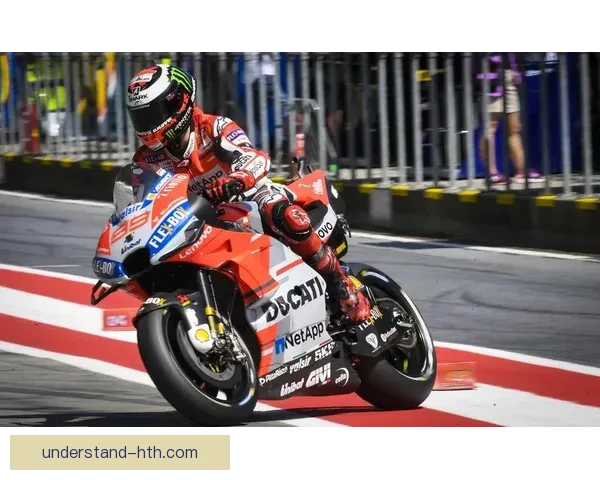 马尔克斯强势回归MotoGP赛季首战引发车迷热烈讨论